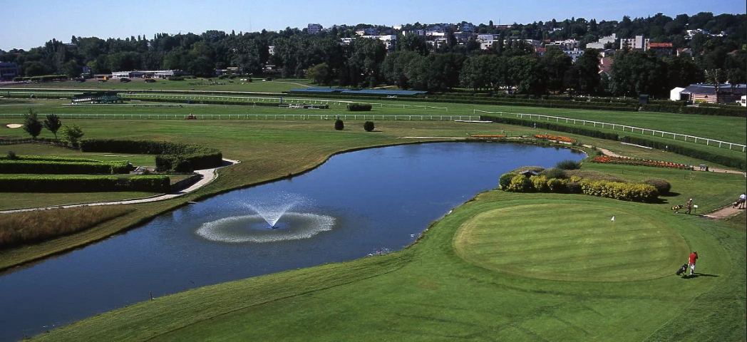 Paris Golf & Country Club